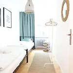 Zentral Apartament *